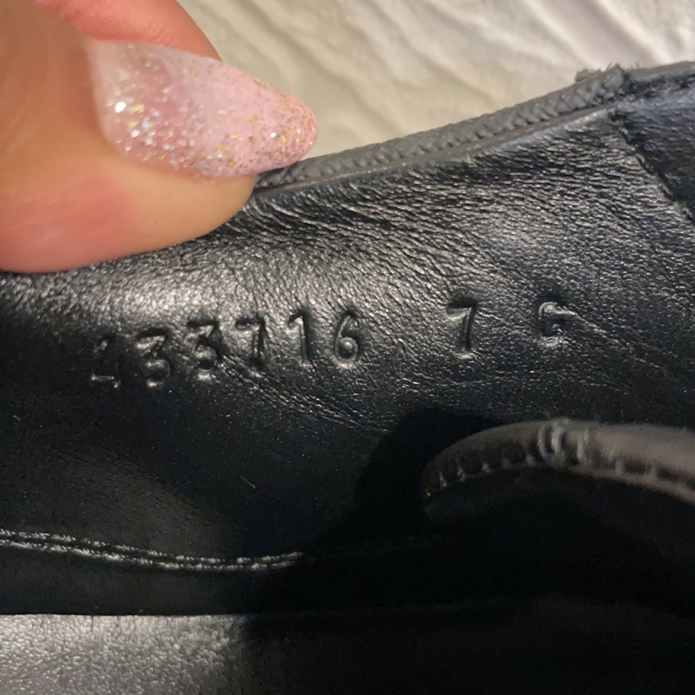 Gucci Men’s Low Top Sneakers - Picture 4 of 9